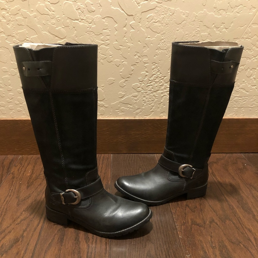 Black Leather Knee-High Boots